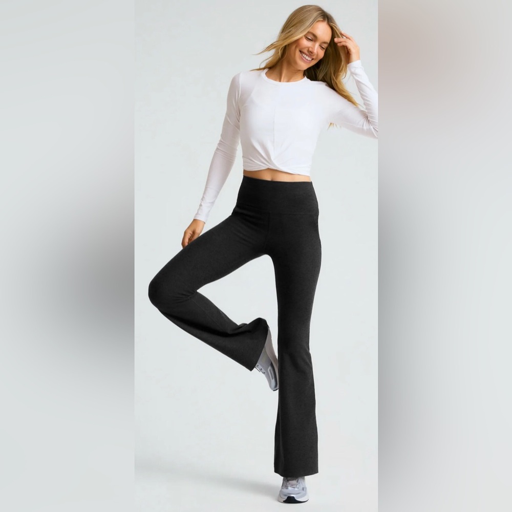 NWOT Beyond Yoga Spacedye All Day Flare High Waisted Pant - PETITE medium